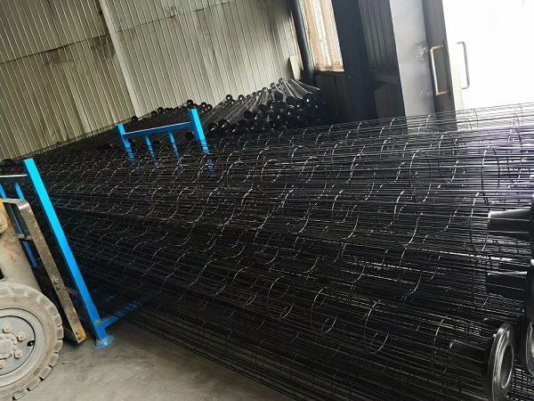 聊聊影响成都袋式除尘器除尘的因素有哪些